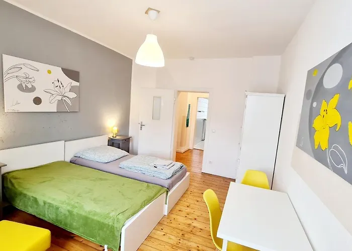 Elena Flat Lilie, Zentrum Centro Westfield * אוברהאוזן