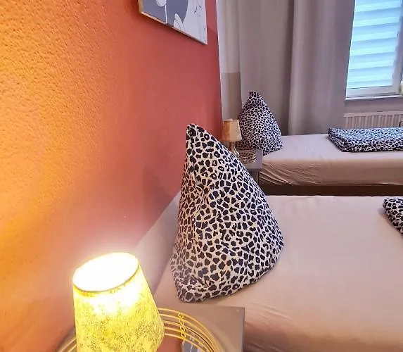 Elena Flat Lilie, Zentrum Centro Westfield * Oberhausen (North Rhine-Westphalia)